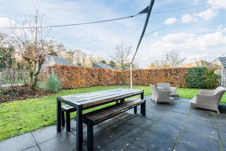 Photo 35 of Oostgrasdijk 1-069