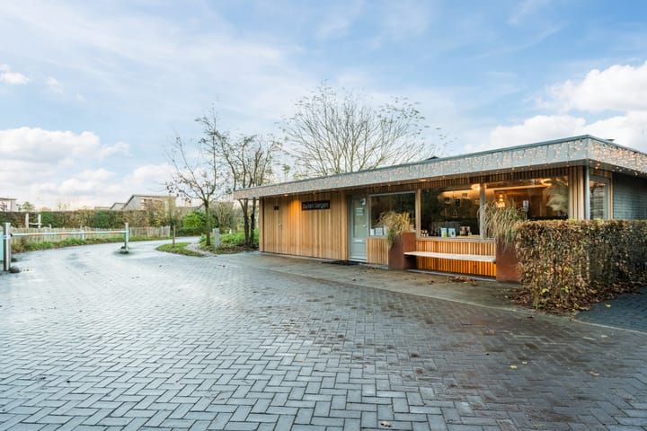 Photo 44 of Oostgrasdijk 1-069