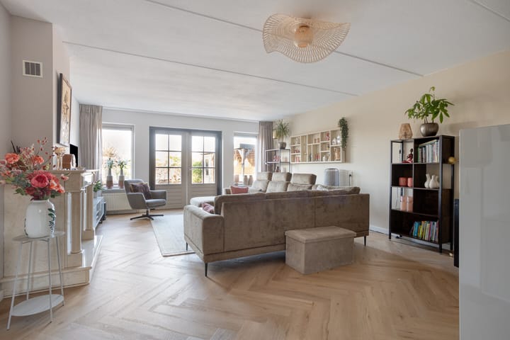 Foto 11 van Anna Blamanstraat 7