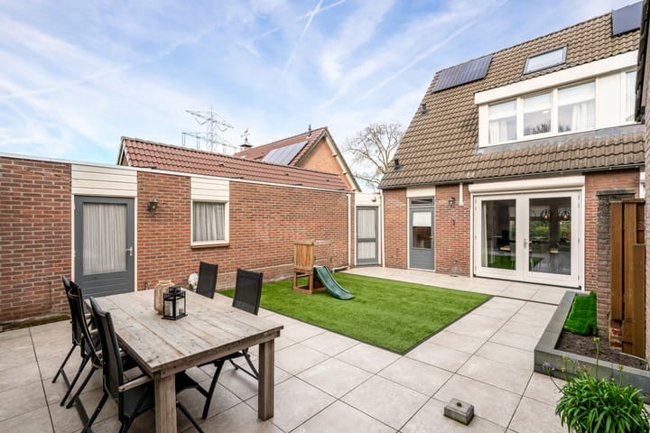 Foto 4 van Sergeant Brownstraat 12
