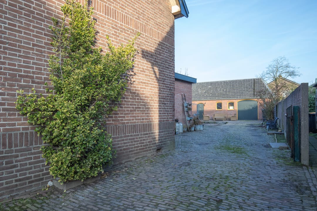 Photo 22 of Middenstraat 36