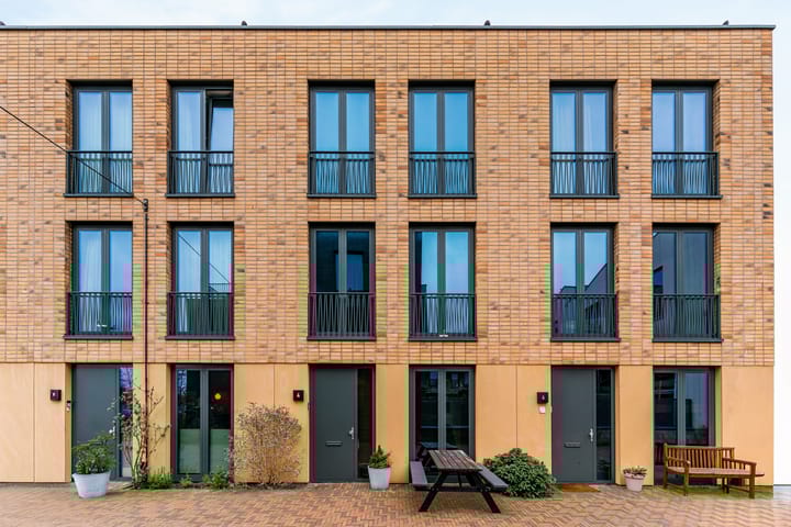 Dirk Breebaartstraat 4