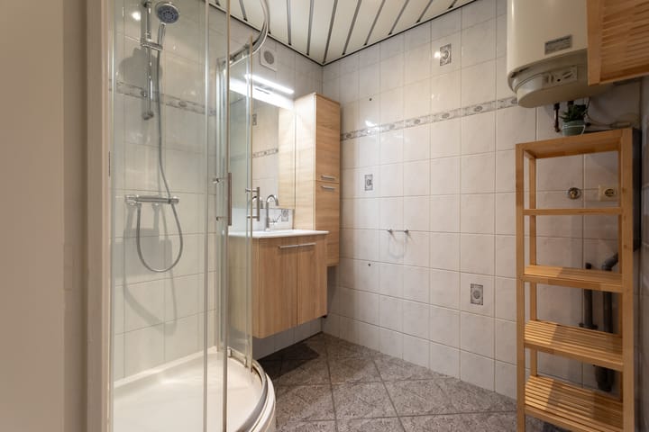 Foto 21 van Admiraal de Ruyterlaan 63