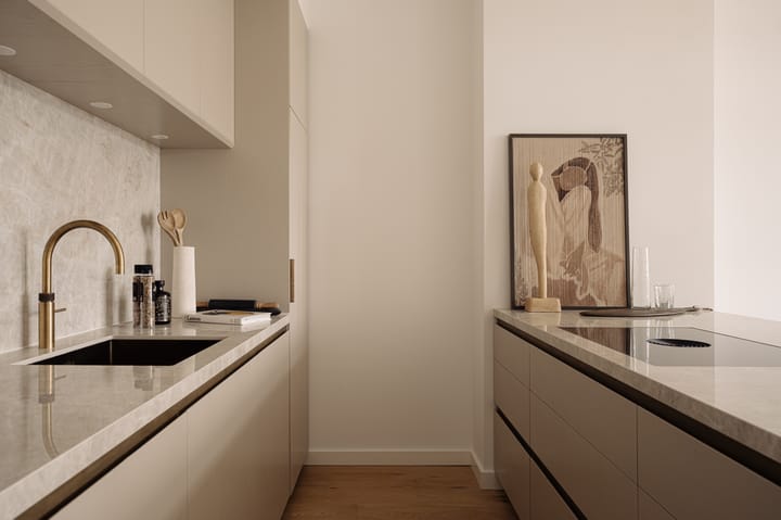 Photo 4 of Johannes Vermeerstraat 81-4