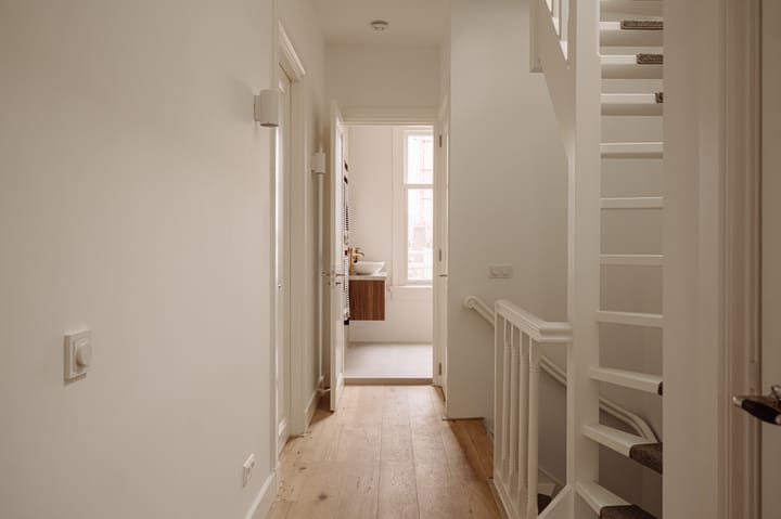 Photo 9 of Johannes Vermeerstraat 81-4