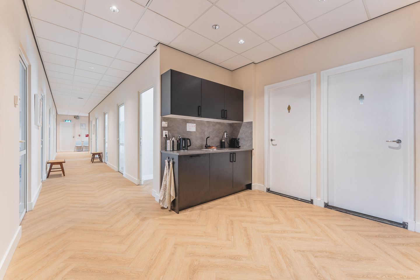 Bekijk foto 4 van Zeestraat 100