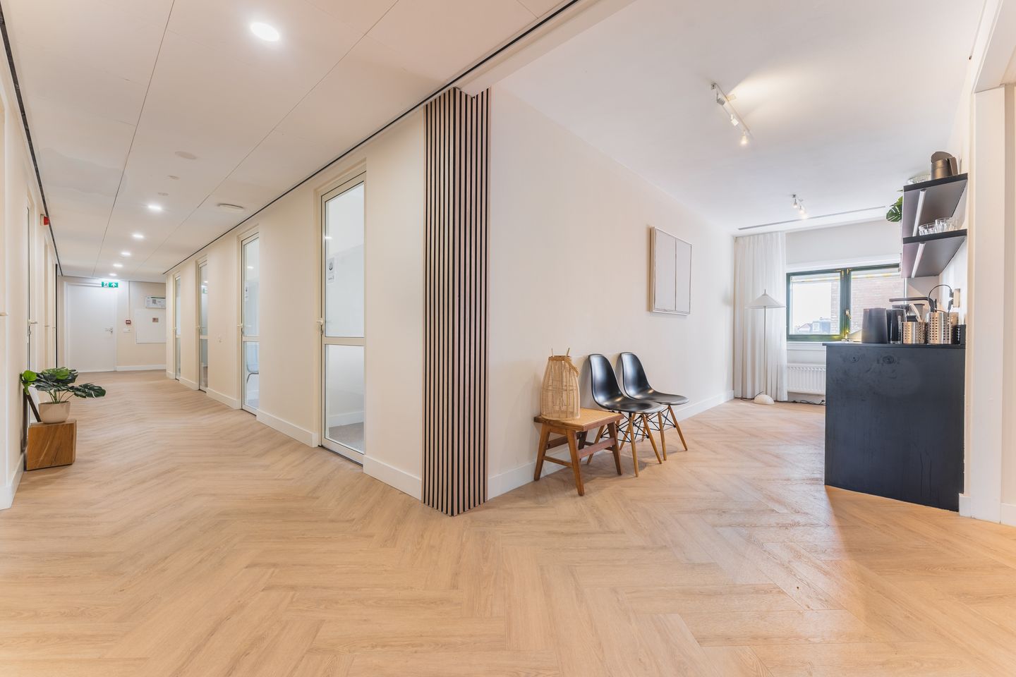 Bekijk foto 5 van Zeestraat 100