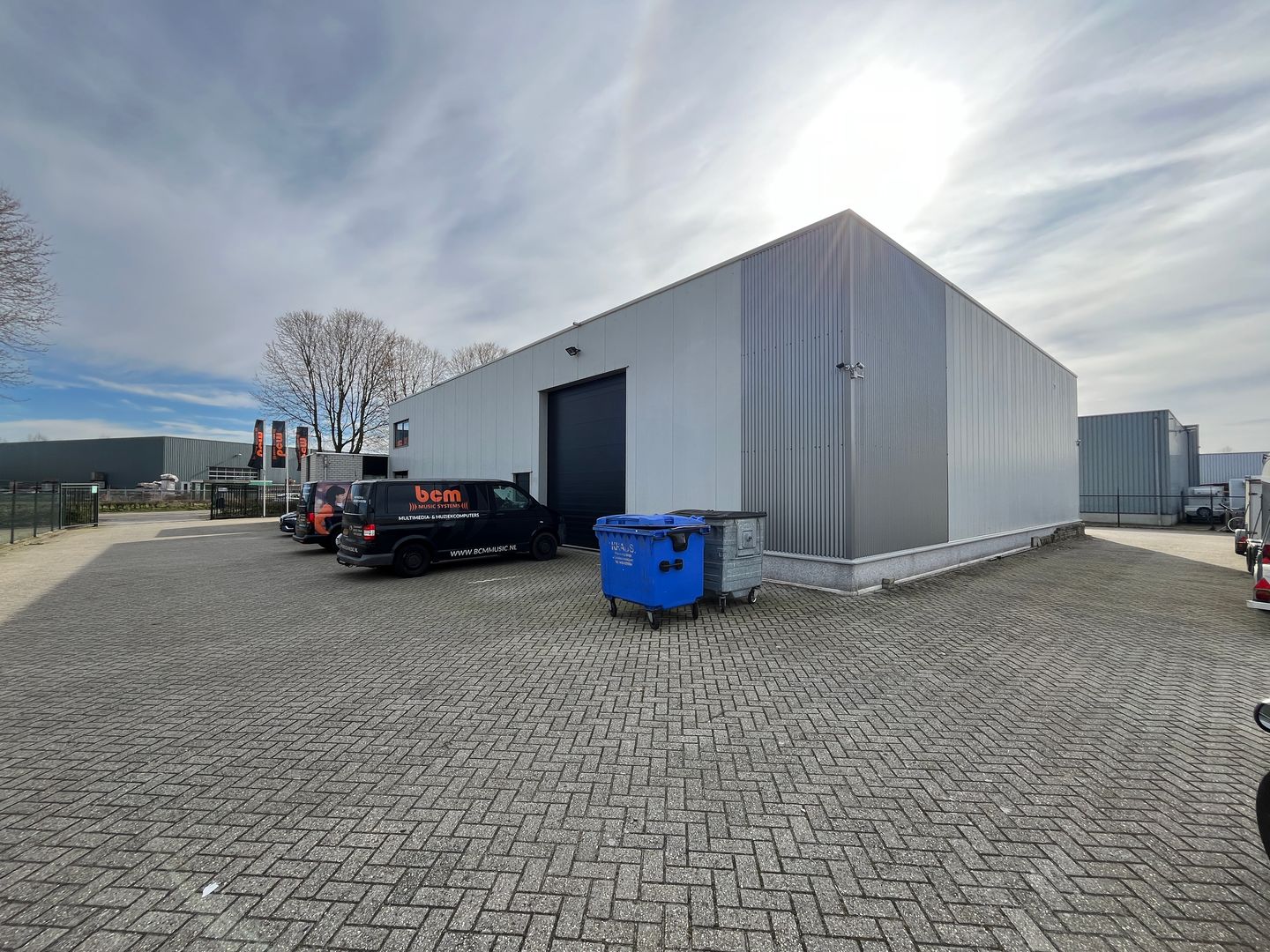 Bekijk foto 2 van Celsiusstraat 9