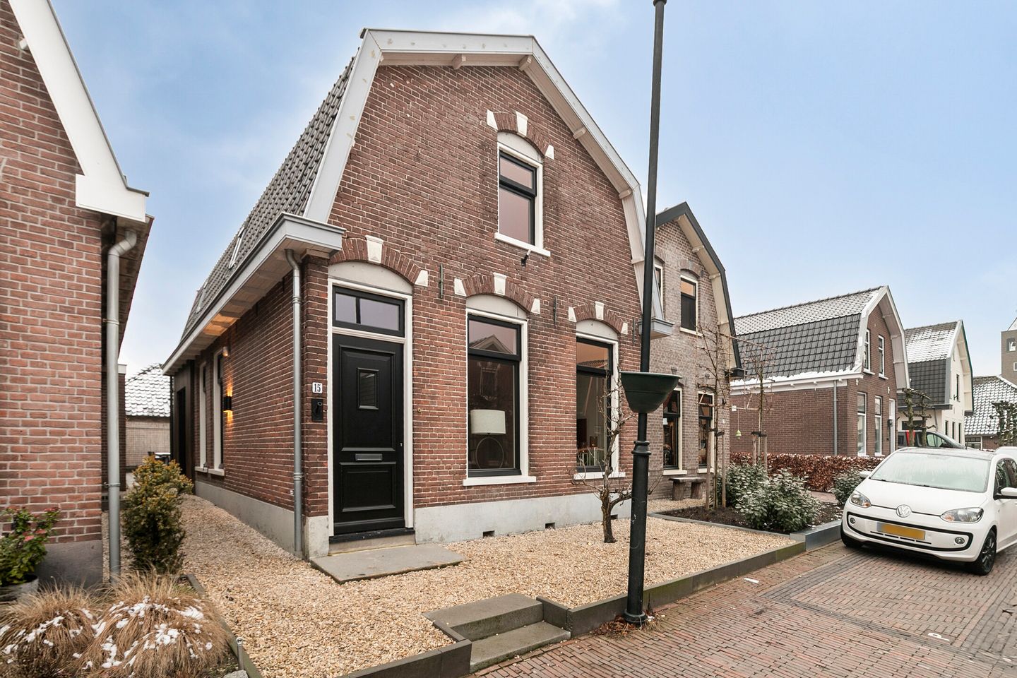 Photo 44 of Oranjestraat 15