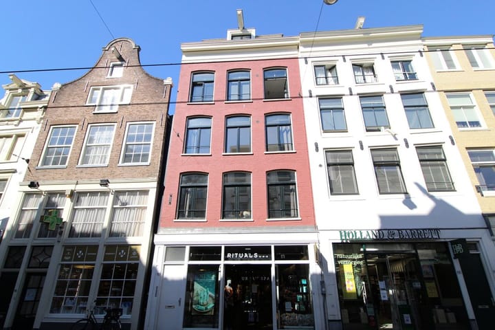 Foto 1 van Utrechtsestraat 84-2