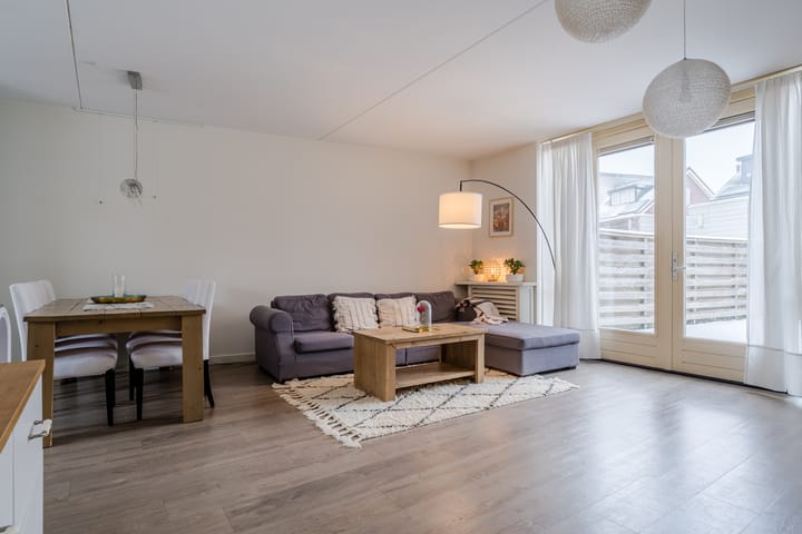 Foto 3 van Witte Ring 44