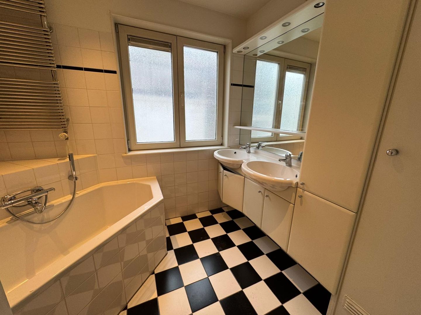 Photo 5 of Utrechtsestraat 84-2