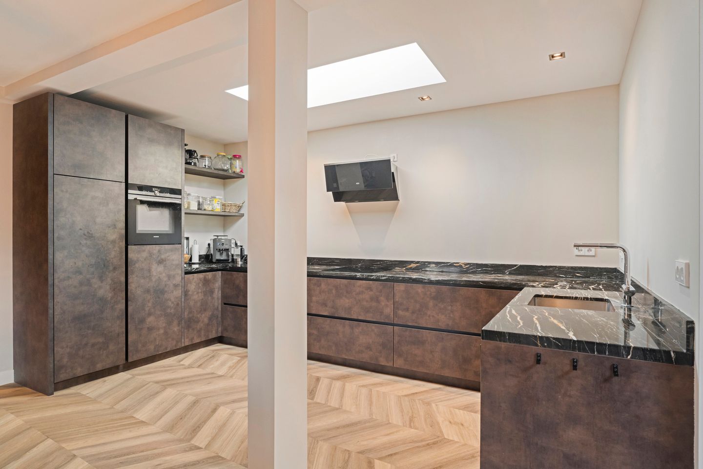 Foto 10 van Onder de Boompjes 31-A