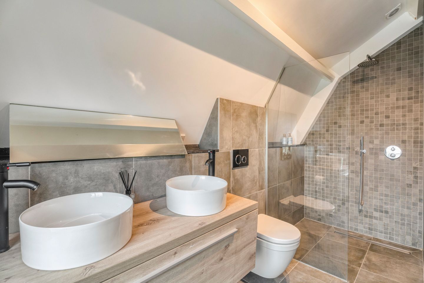 Foto 19 van Onder de Boompjes 31-A