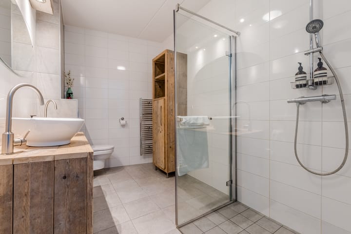 Foto 29 van Witte Ring 44