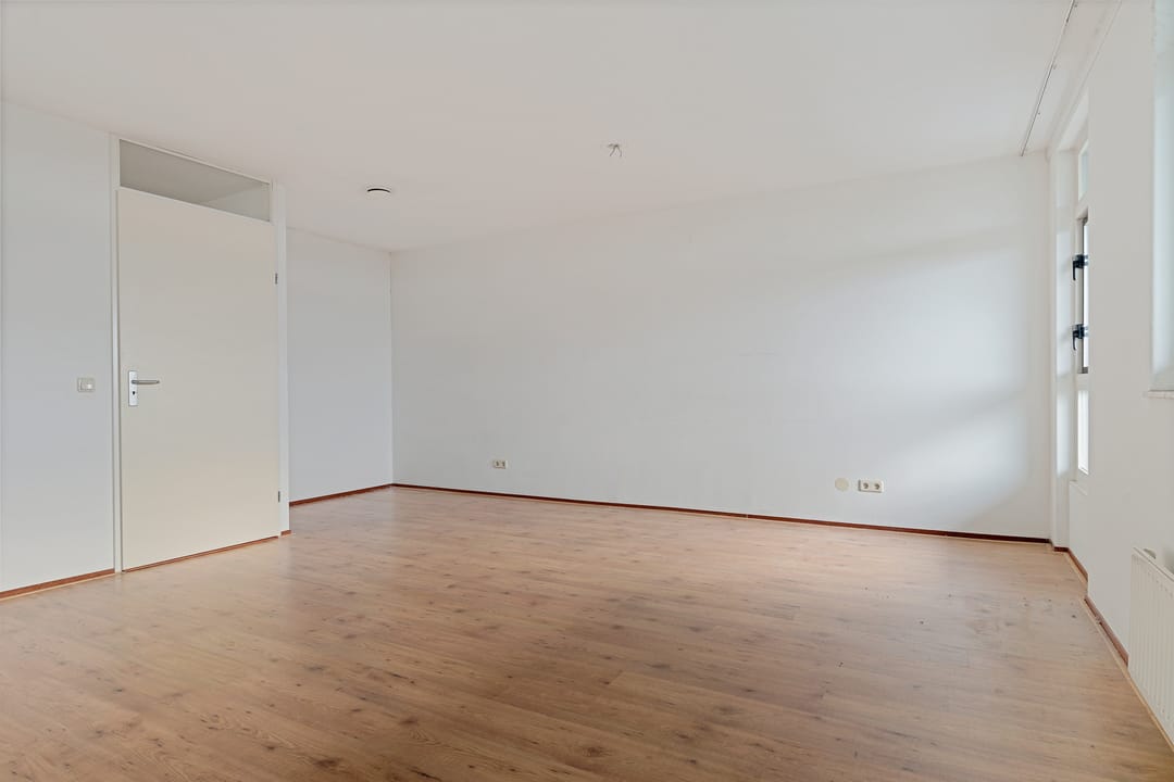 Photo 38 of Bevrijderslaantje 76