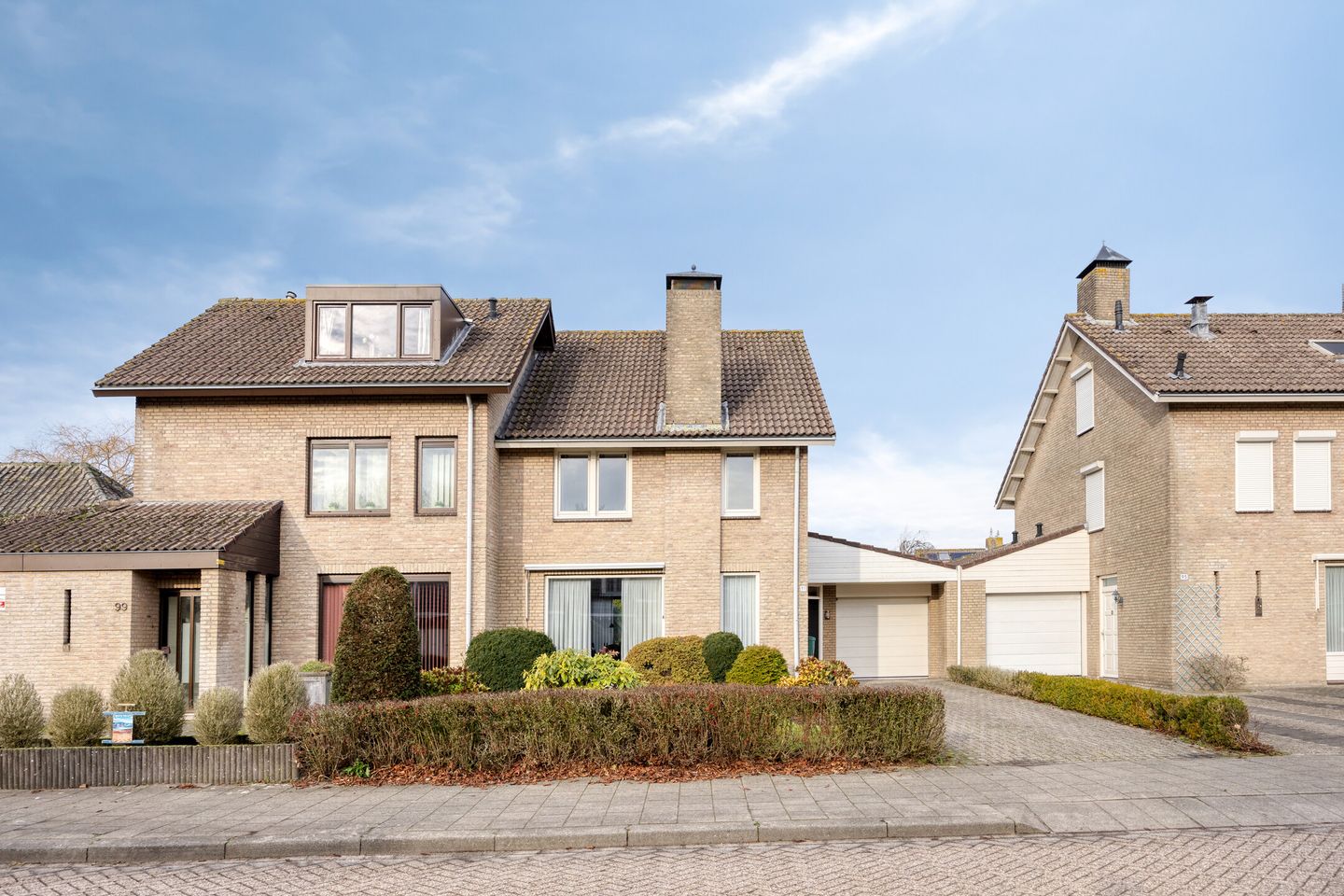 Foto 49 van Beeklaan 97