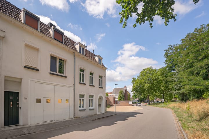 Photo 30 of Spoordijkstraat 32