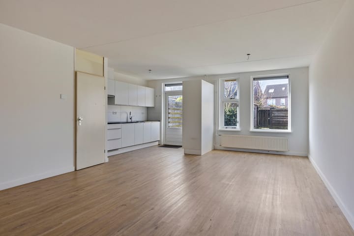 Photo 2 of Hoogkar 12