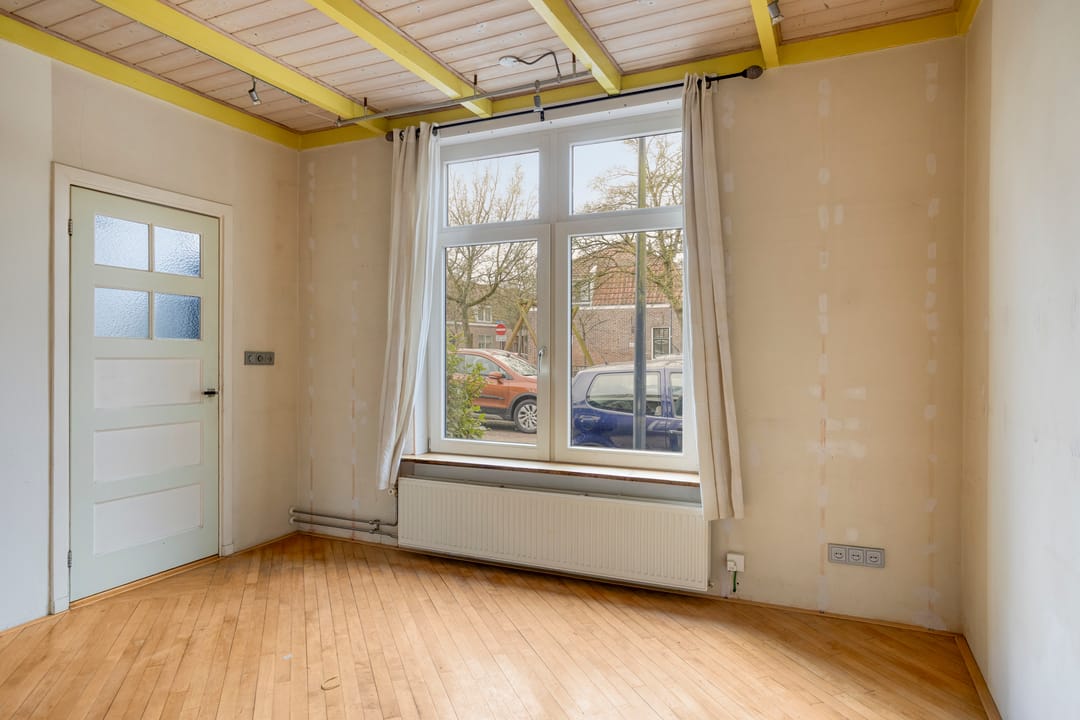 Photo 8 of Pieter Florisstraat 26