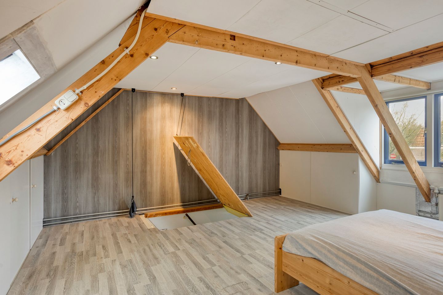 Photo 19 of Pieter Florisstraat 26