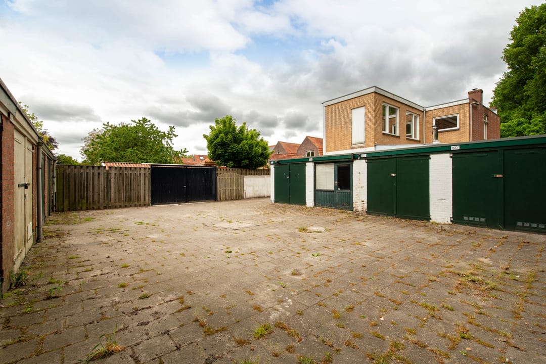 Foto 32 van Voorstraat 160