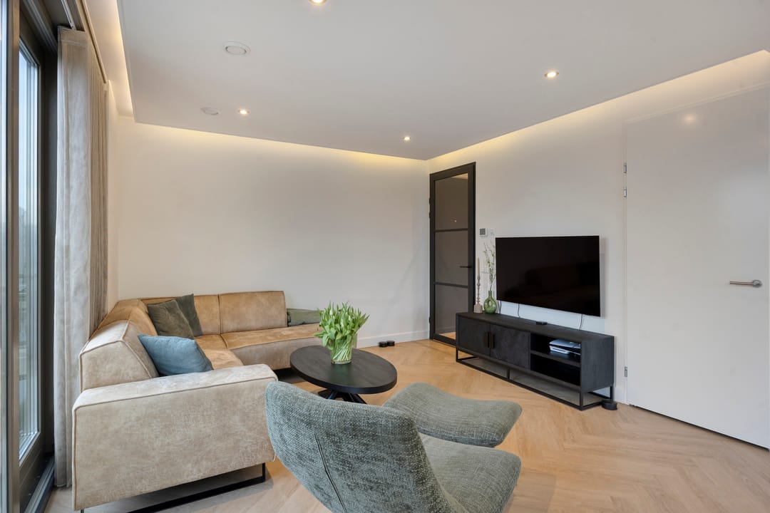 Photo 11 of Dijkmanshuizenstraat 279