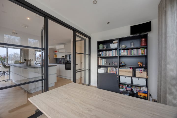 Photo 24 of Dijkmanshuizenstraat 279