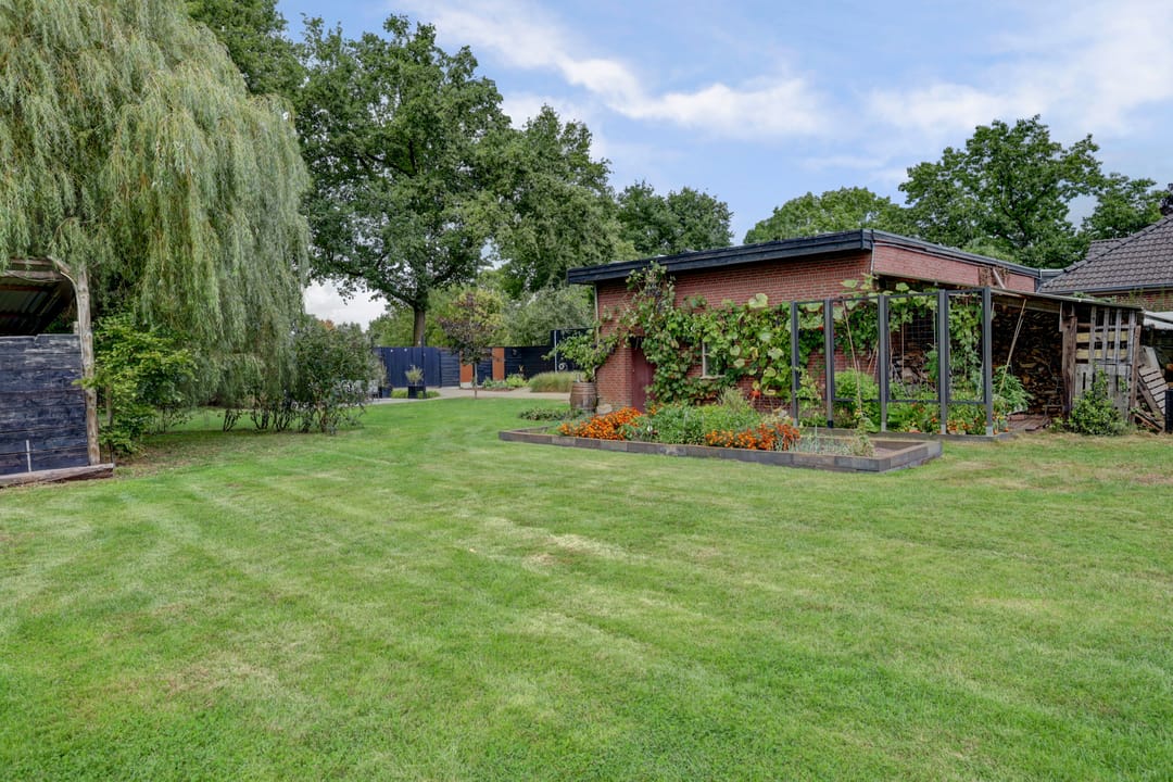 Foto 62 van van Ophovenlaan 61