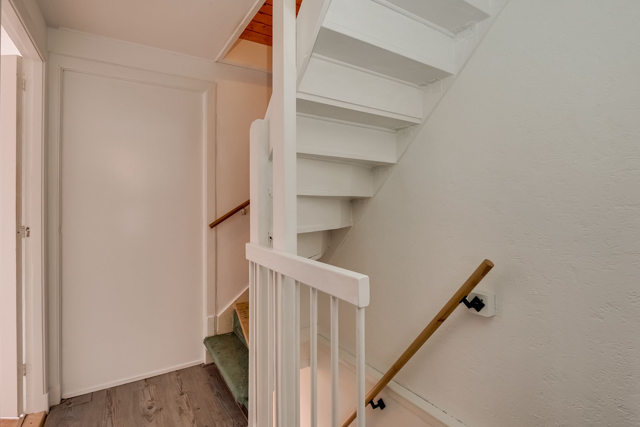 Foto 24 van Taanmanstraat 9