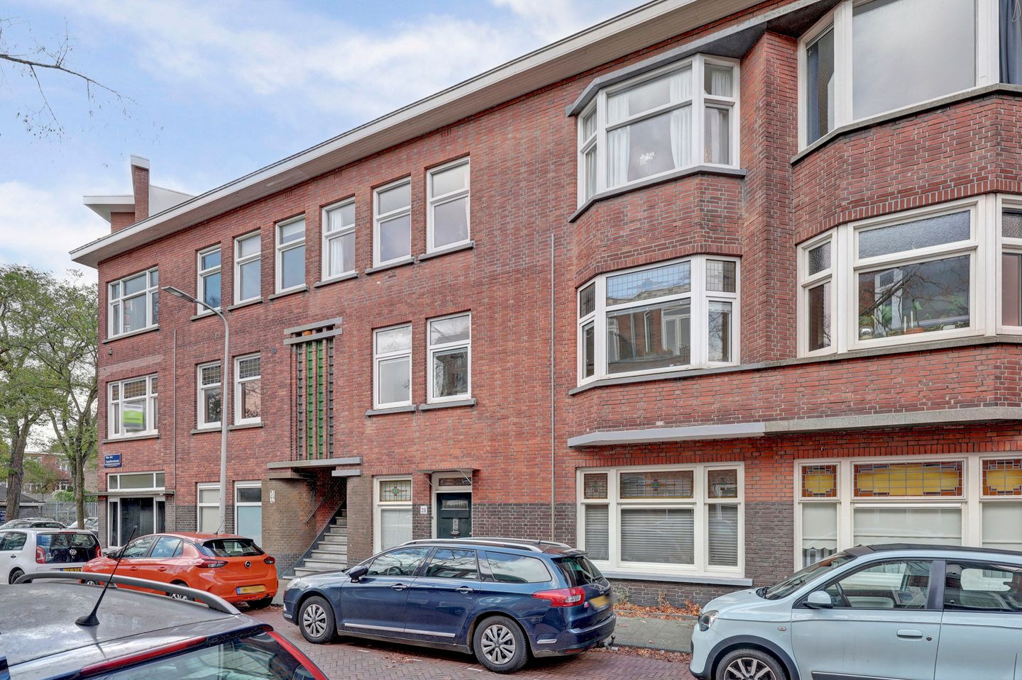 Photo 1 of Van der Capellenstraat 33