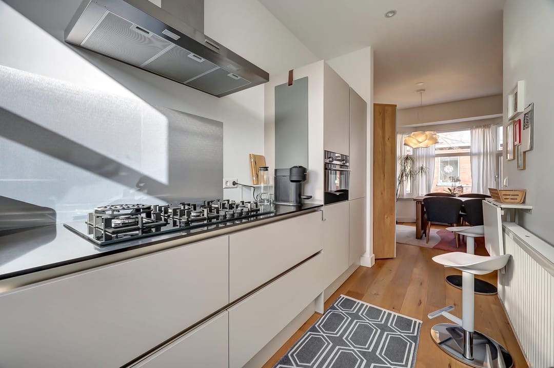 Photo 13 of Van der Capellenstraat 33