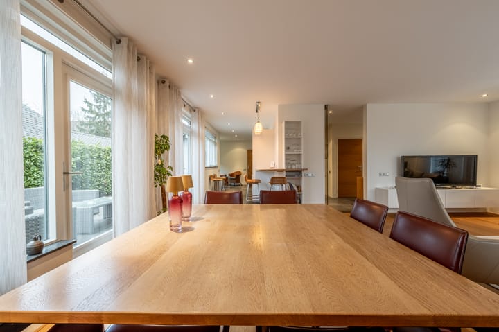 Photo 14 of Prinses Irenestraat 25