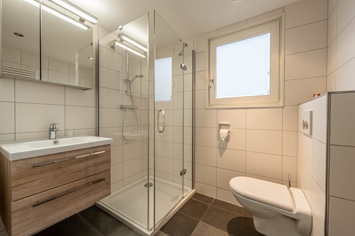 Photo 32 of Prinses Irenestraat 25