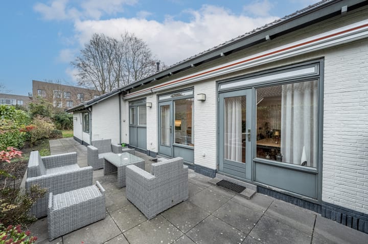 Photo 39 of Prinses Irenestraat 25