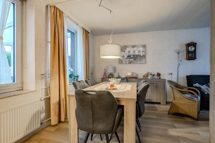 Photo 7 of Dr. Philipsstraat 59