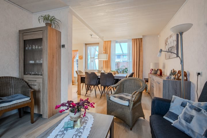 Photo 6 of Dr. Philipsstraat 59