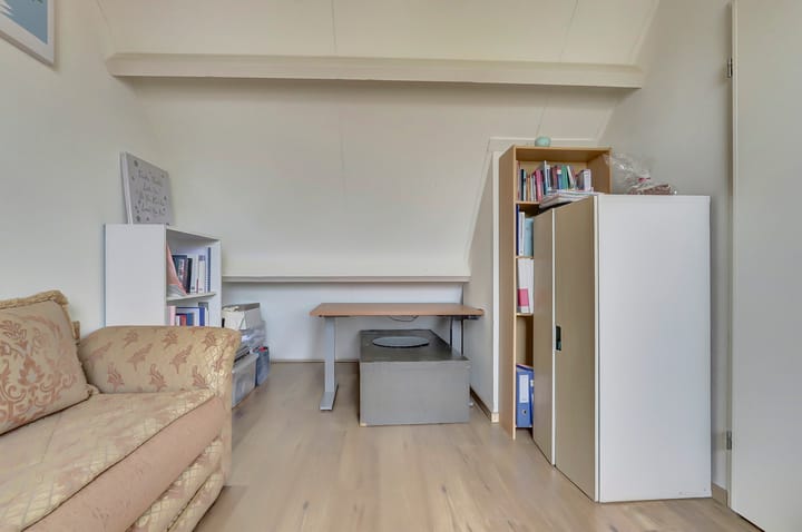 Photo 24 of Rosenburglaan 38