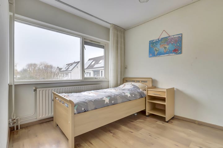 Photo 18 of Rosenburglaan 38