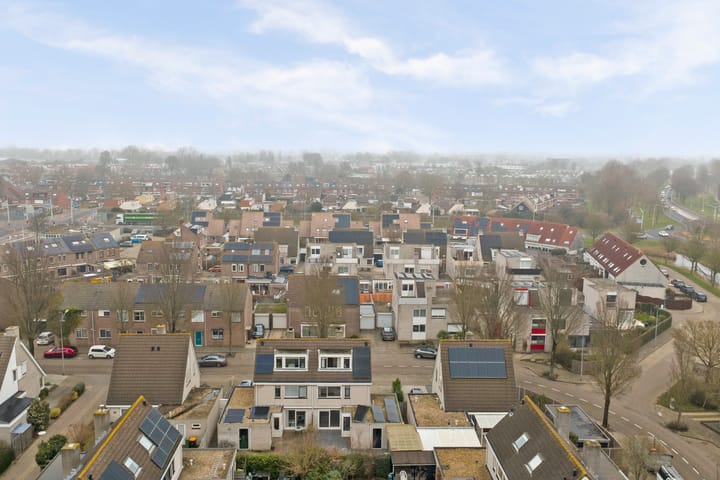 Photo 33 of Rosenburglaan 38