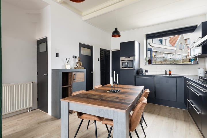 Photo 12 of Westerstraat 3