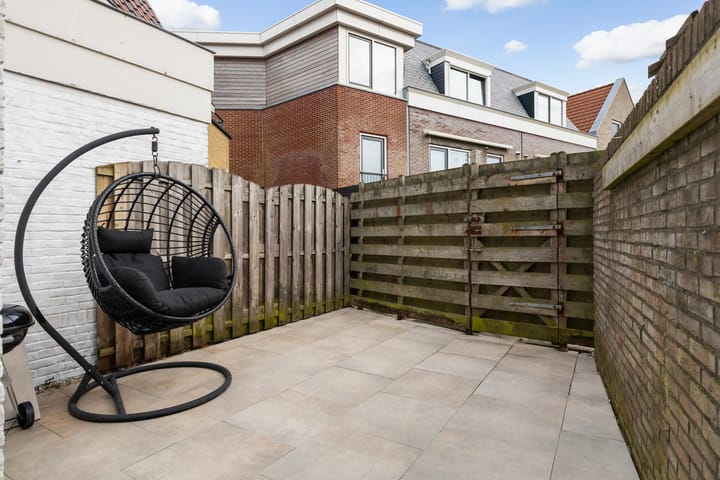 Photo 17 of Westerstraat 3