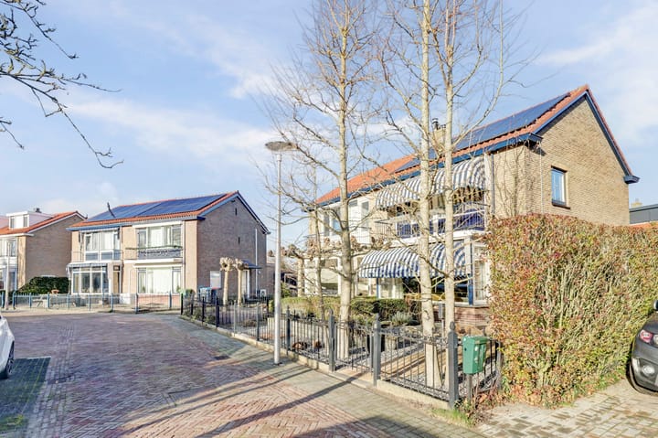 Foto 2 van van Egmondplein 6