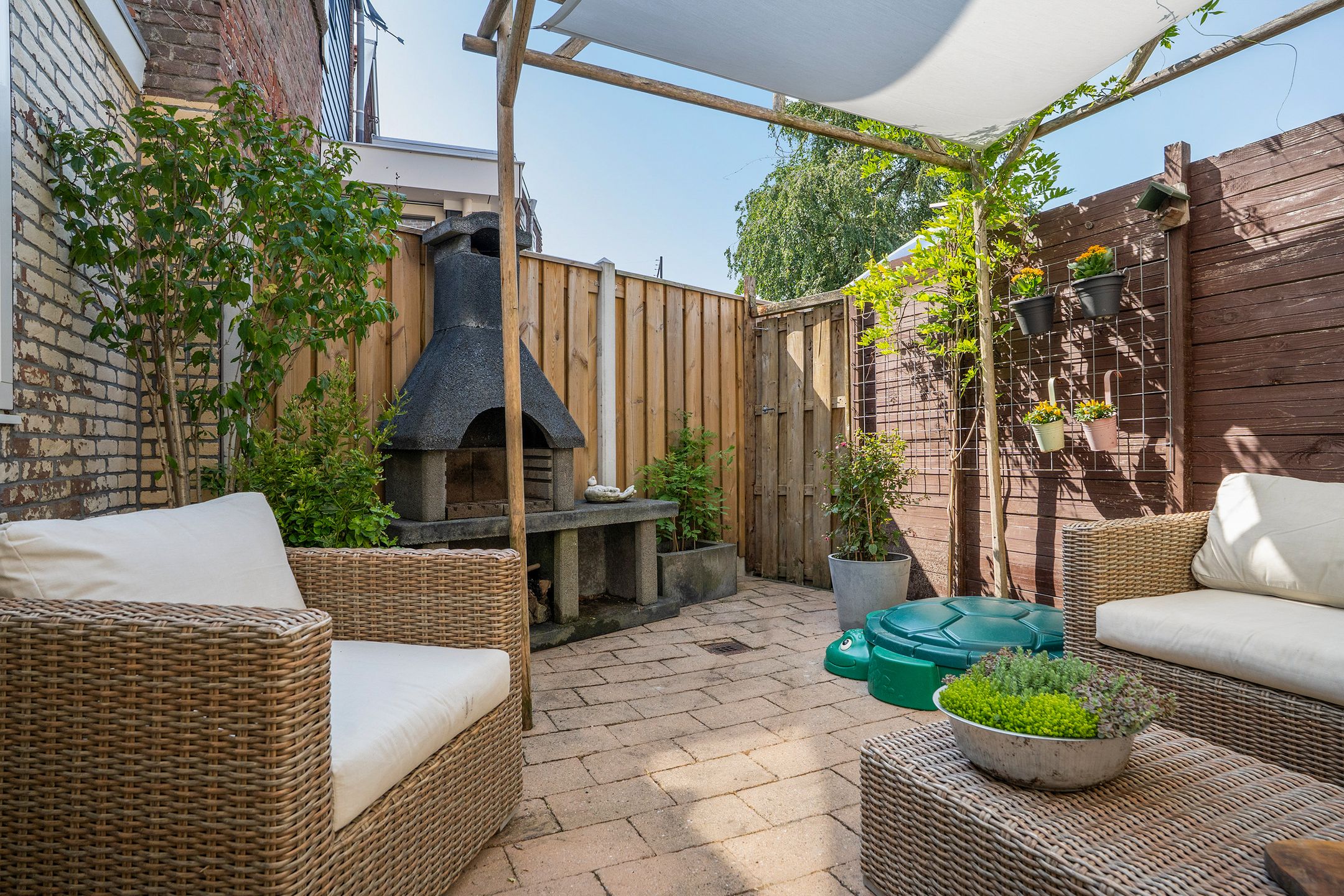 Photo 42 of Bleeklaan 106