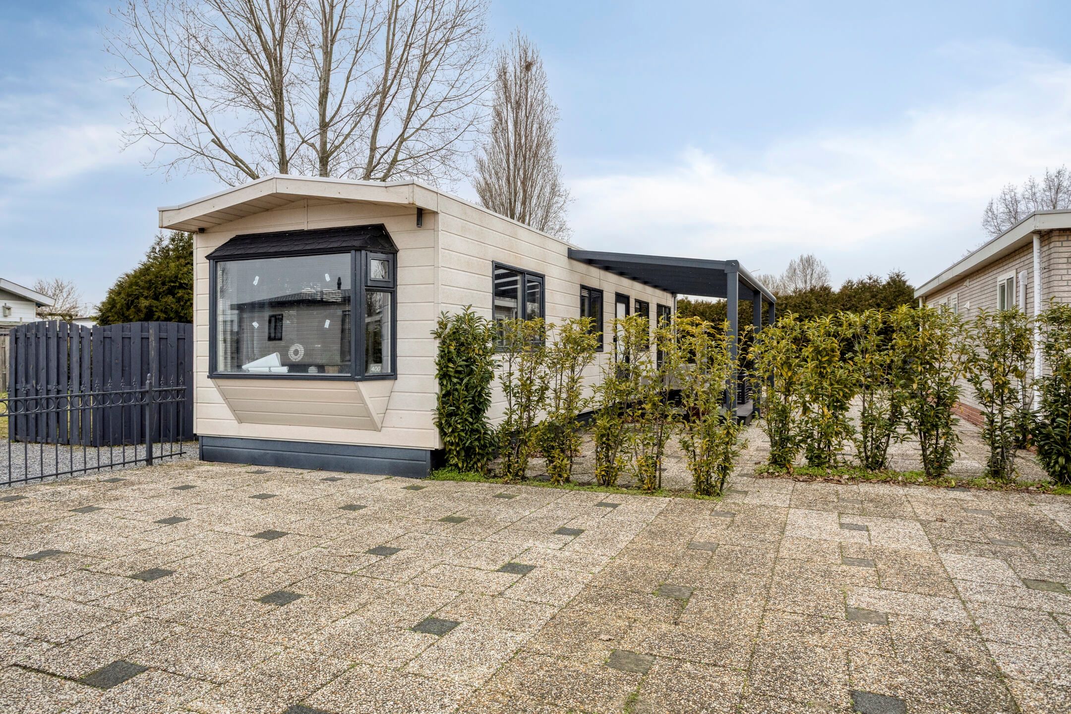 2-bedroom freehold villa in Dordrecht — photo 5 of 5