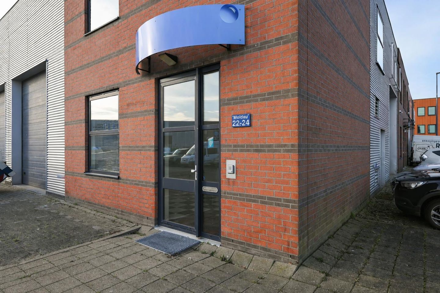 Bekijk foto 3 van Moldau 22-24