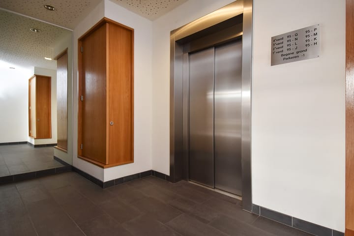 Photo 5 of Van Hogenhoucklaan 95-P