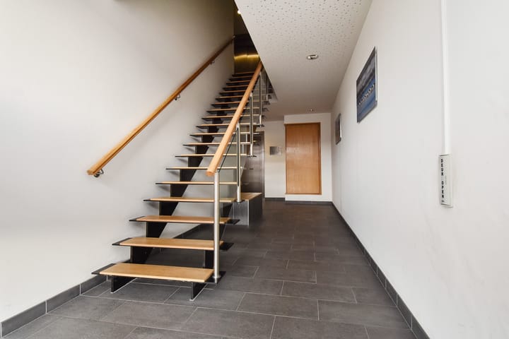 Photo 6 of Van Hogenhoucklaan 95-P