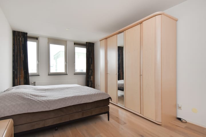 Photo 21 of Van Hogenhoucklaan 95-P