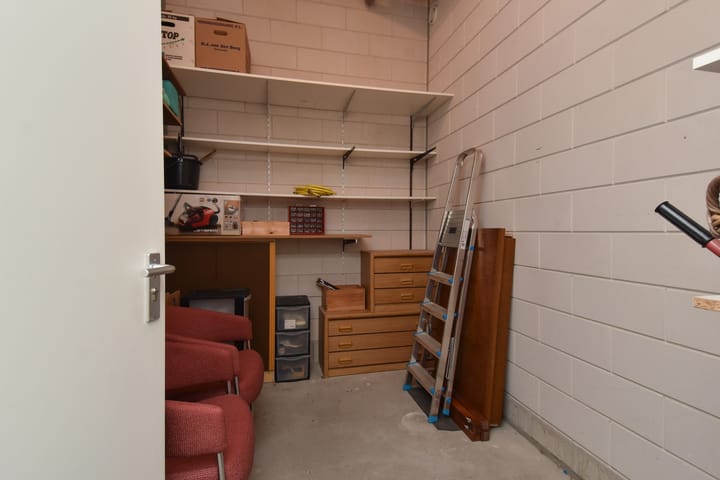 Photo 39 of Van Hogenhoucklaan 95-P